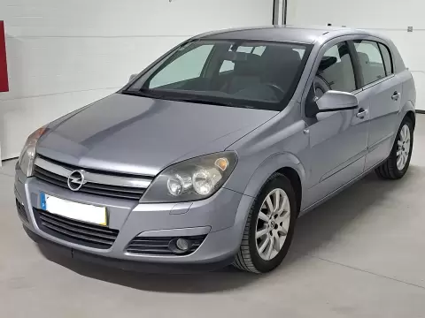 Opel Astra 1.7 CDTI Cosmo