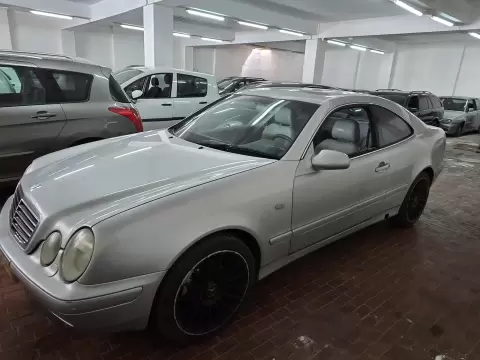 Mercedes-Benz CLK 200 Kompressor Avantgarde