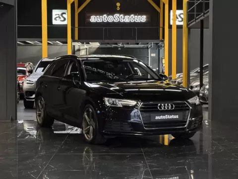 Audi A4 Avant 2.0TDI S-LINE S-Tronic